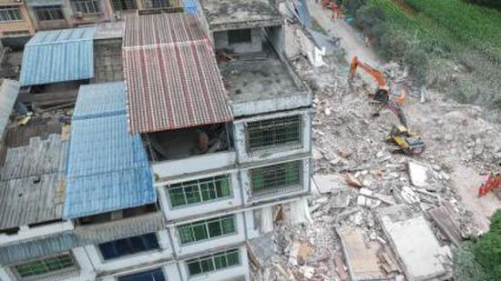 Guangxi quake rescue ends with 91-year-old found alive