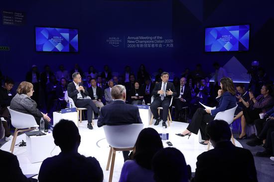 Experts discuss future trajectory of China-U.S. relations at 2026 Summer Davos
