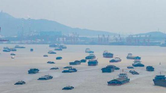 Typhoon Bavi leaves Yangtze River Delta, transport gradually resumes