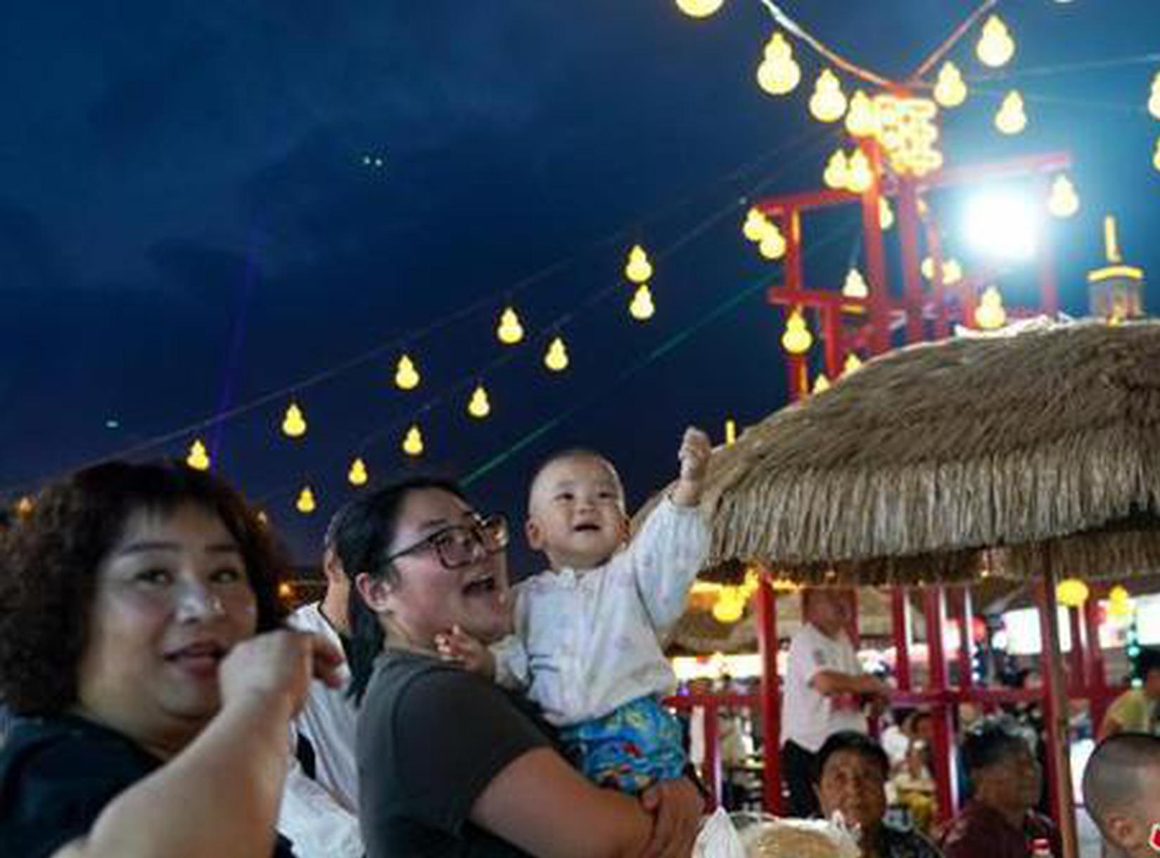 County-level markets fuel robust growth in China's retail sector