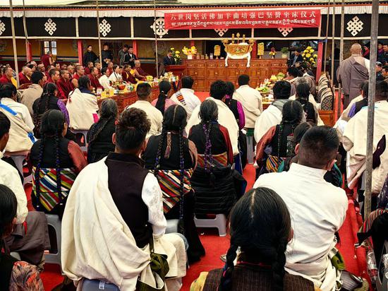 The 6th Gangchen Tulku Rinpoche enthroned at Gangchen Monastery in Xizang Autonomous Region