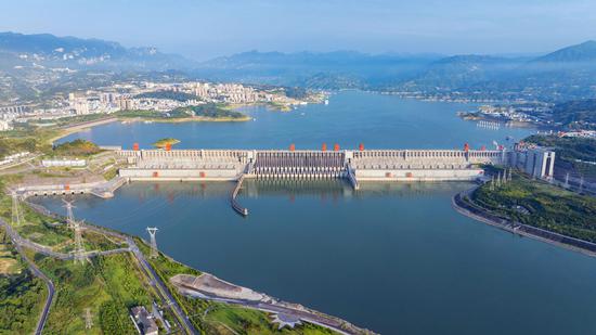 Three Gorges Reservoir water level reaches 160 meters