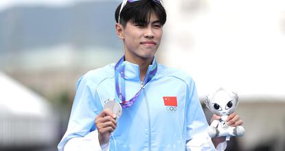 Triathlete Zhang Xirui wins China's first medal of Aichi-Nagoya Asian Games