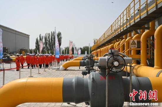 China builds more than 2,500 km of trunk oil and gas pipelines in 2026