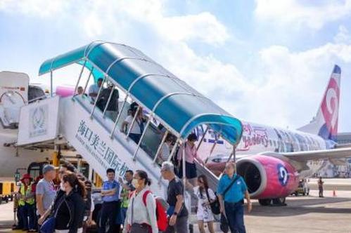 Haikou launches two direct air routes to Malaysia