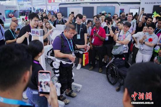Record overseas participation as first session of 140th Canton Fair closes