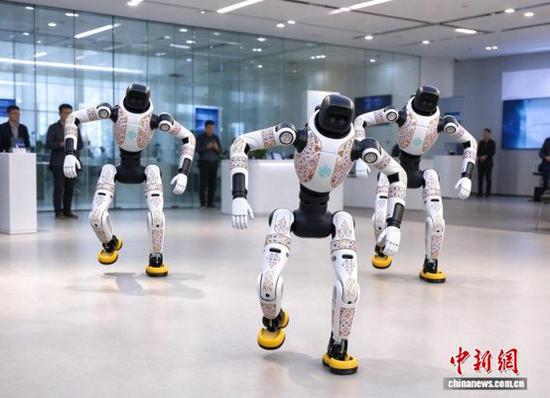 Embodied AI robots gain traction in Xinjiang