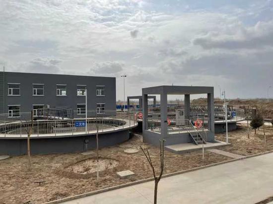 据了解,银川市兴庆区掌政镇污水处理厂2019年建成并投入运营,日处理