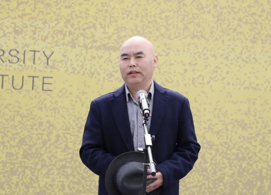 昌,吴磊,王忠宝,王国锋以及景德镇陶瓷大学龙泉研究院执行院长金文伟