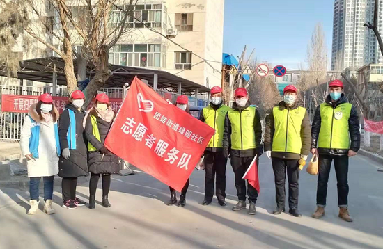 庫爾勒市各族志願者響應黨和政府的號召,積極地參與到疫情防控的各條