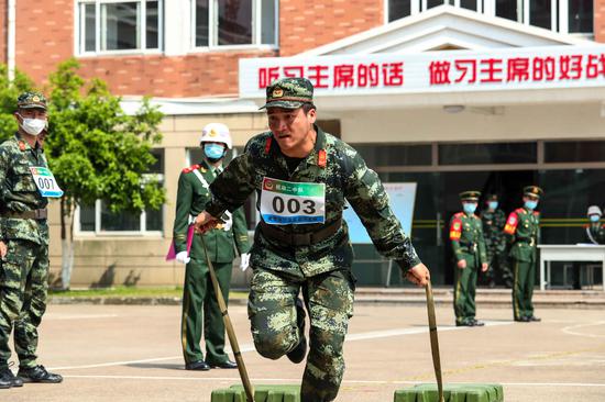 練兵正當時武警嘉興支隊舉辦衝鋒2020軍人運動會