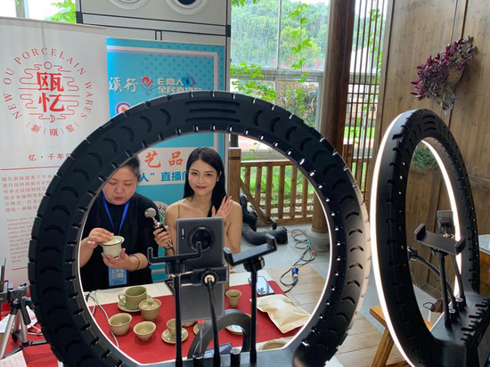 直播现场.永嘉县委组织部 供图