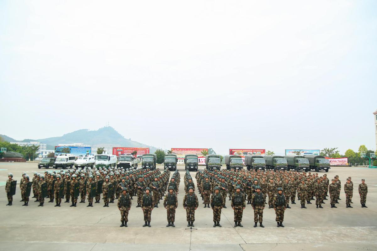 广西柳州新兵训练基地图片