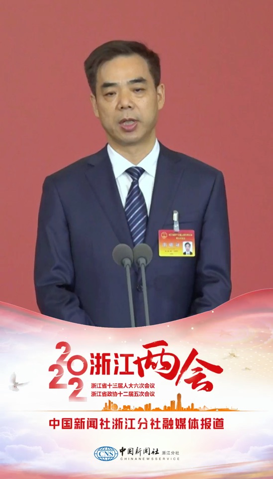 1月19日朱恒毅在代表通道集中采访活动中