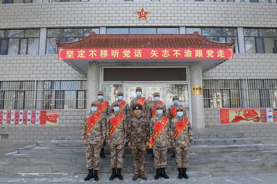 新疆人民武装学校图片