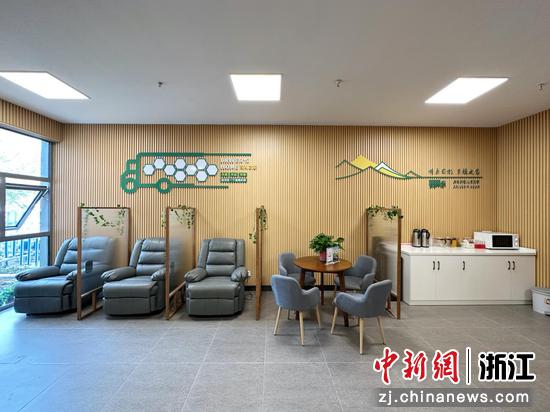 浙江高速服务区推进“司机之家”建设 助力暖心出行-中国新闻网-浙江新闻