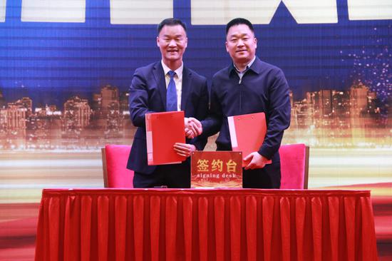 抱团渡寒冬,携手赴未来——记泰昆农牧与各合作伙伴战略签约