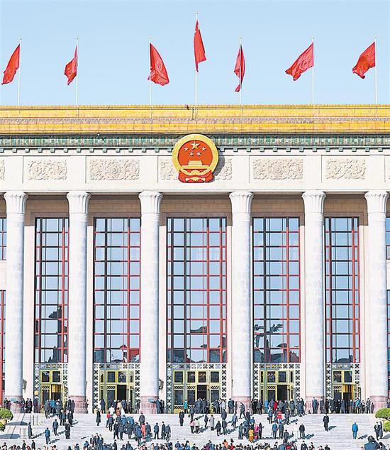 3月5日,十四届全国人大二次会议在北京人民大会堂开幕.