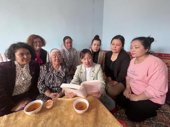 新疆焉耆:特别的生日宴