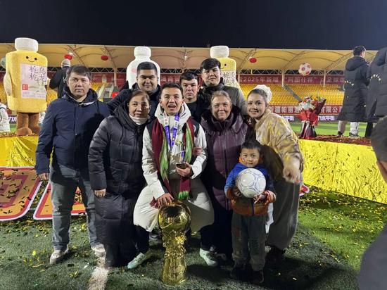 fcee9343d567791faa96931d1682b005