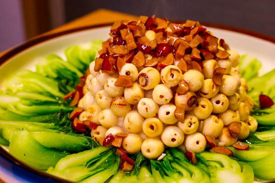 雅谷风林 |&nbsp;红枣扣莲子红枣糖水蛋