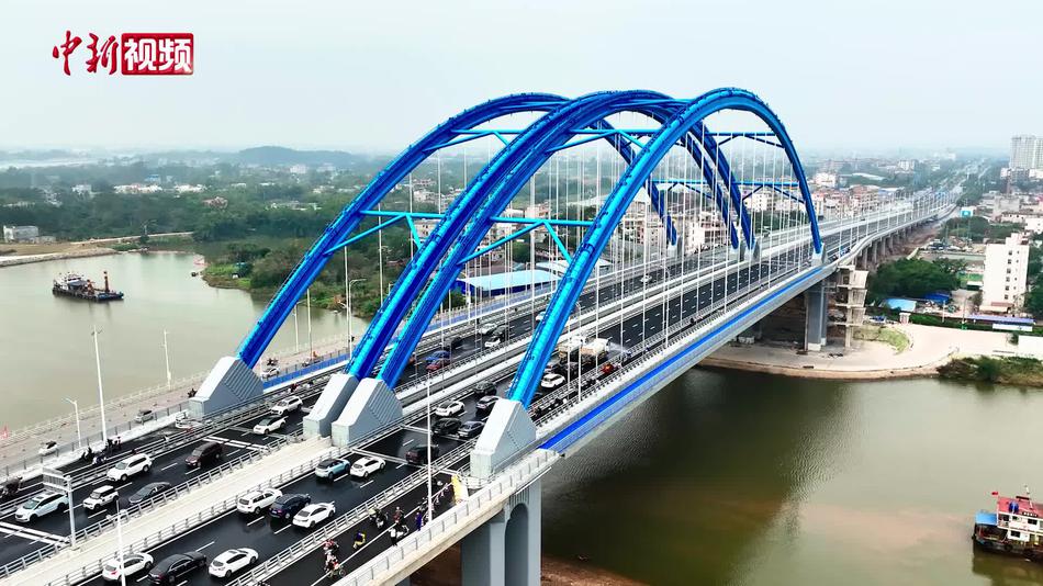 平陆运河枢纽工程船闸主体混凝土全部浇筑完成