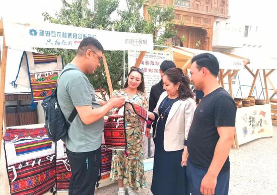 9bbaab8b6146950adc63a0375b92f206