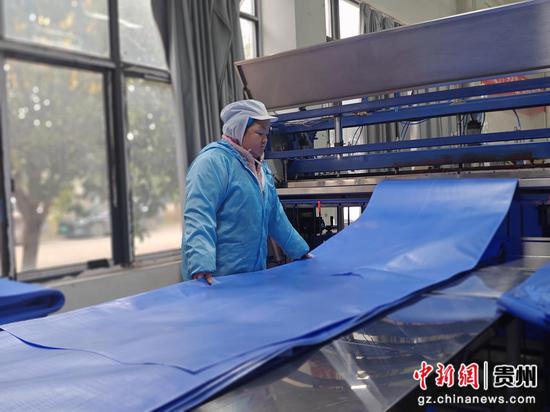 贵州华力实业有限公司工作正在赶制订单