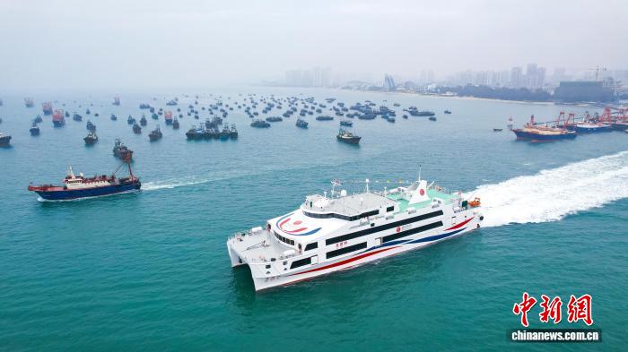 广西北海—涠洲岛航线新客轮投入运营
