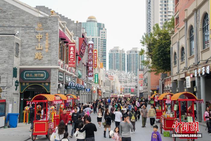 广西南宁邕州古城整体开街