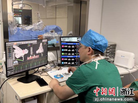 近日，手术现场。磐安县官方&nbsp;供图