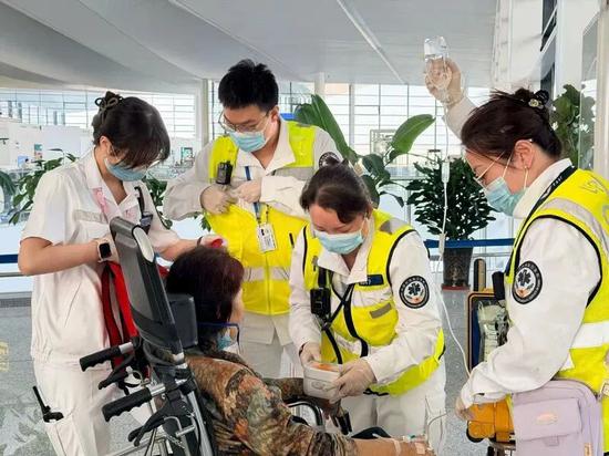 19fe3598f9aff1bfa625f4427ac618ce