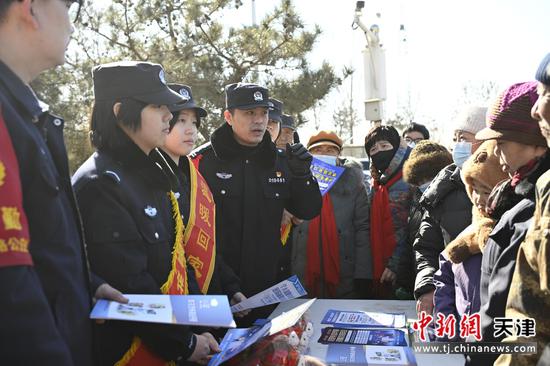 图为活动现场。（北京铁路公安局天津公安处供图）