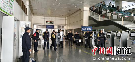 反恐应急处置演练现场。&nbsp;范凡&nbsp;供图