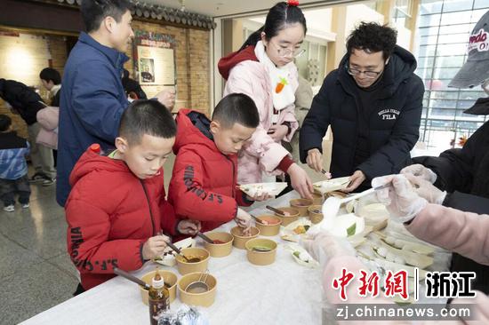 2月9日，2026年高层次人才“留温过大年”活动现场。温州市总工会&nbsp;供图