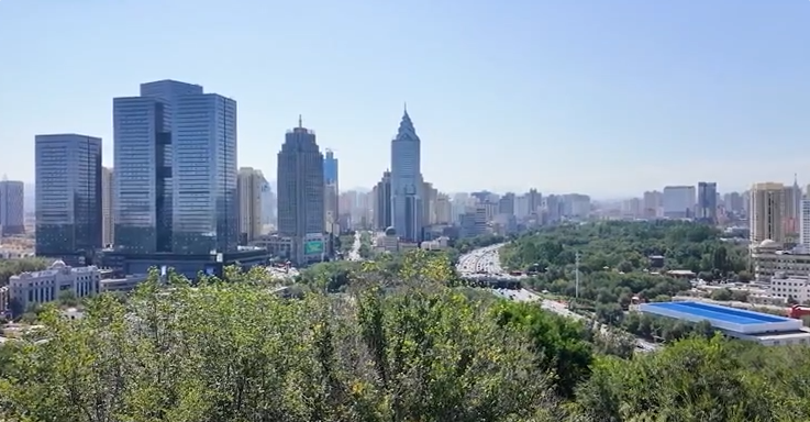 【与你为邻】阿塞拜疆媒体人：新疆蕴含着巨大的机遇