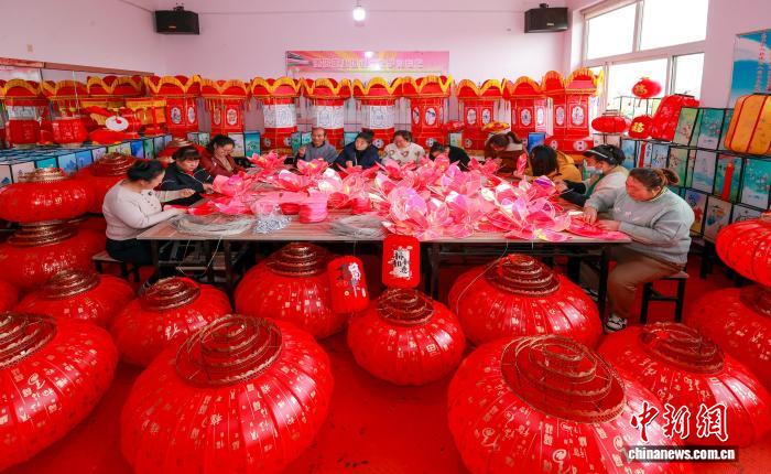 山西屯留：一盏灯笼照亮残障人士共富路