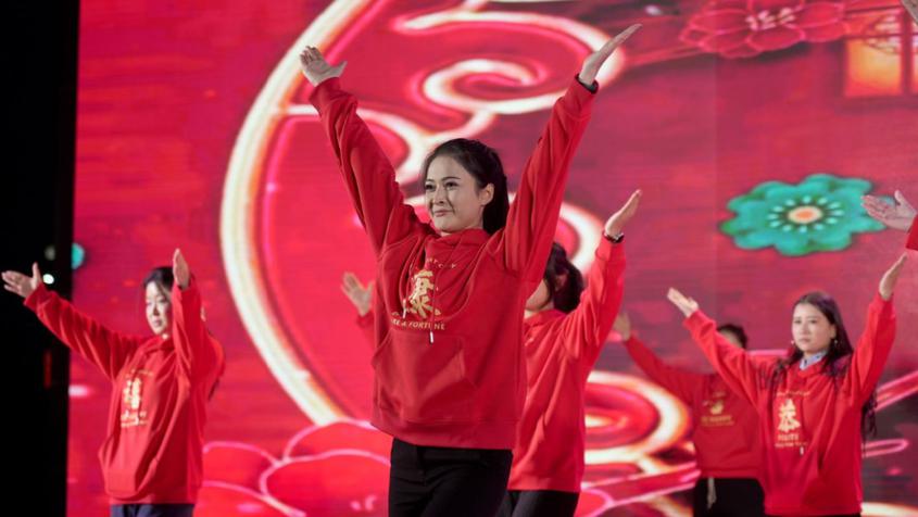 柯坪县2026年元宵节活动现场。