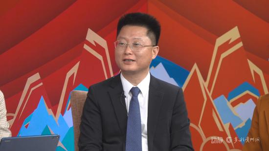 四川大学华西医院党委副书记申文武