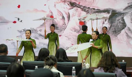 节目表演。陆劲松 摄