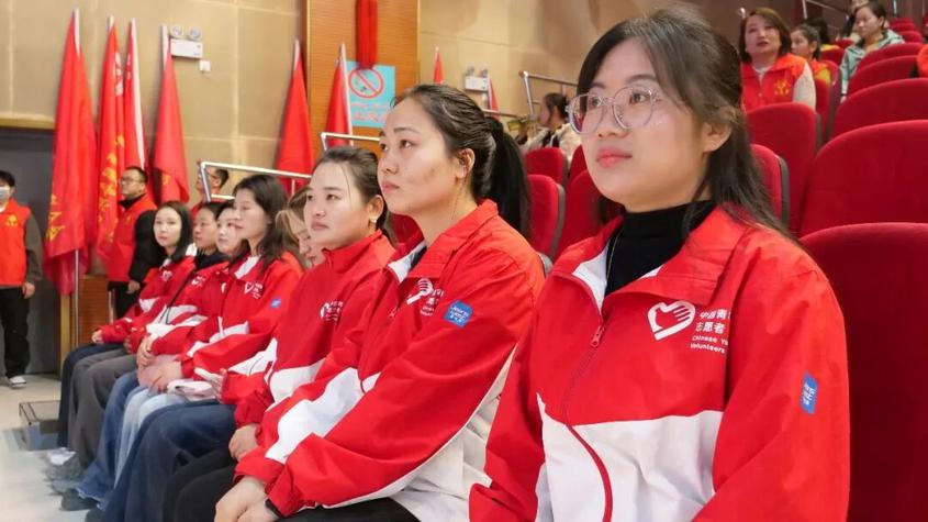 叶城县2026年“3·5”学雷锋纪念日暨“文明实践我行动”志愿服务主题活动启动