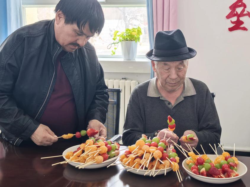 博乐市：“水果总动员”温情启幕~解锁舌尖上的快乐