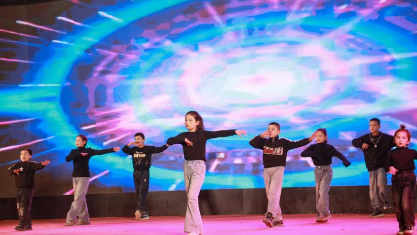 柯坪县2026年元宵节活动现场。