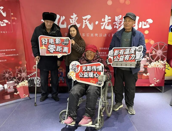 dfd0685189a7b7763cde176bfe15bec4