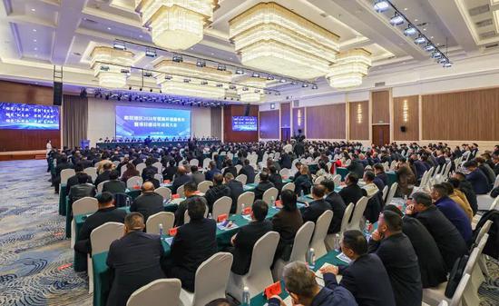 1036e8c8f1dbf809178298f831b31136