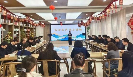 16d56b25daac986eb8e1dc0c4847f29e