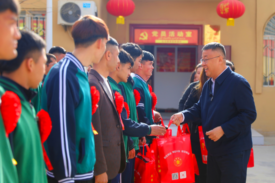 7dc9e9325c89dffb81a66117ff4d1134