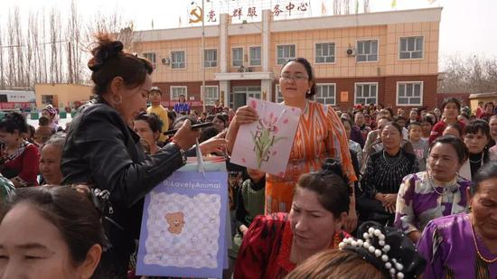 e7be04f90c2c4fb50d852068e7cbcaf3