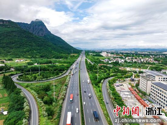 杭金衢高速杭绍段。浙江交通集团高速公路杭州南管理中心&nbsp;供图