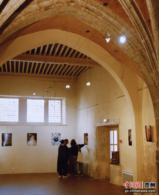 图为展览现场。Olivier Devise 摄